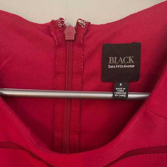Saks Fifth Avenue Black Label RED dress size 4 - Picture 4 of 7